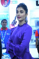 Pooja Hegde Launches Samsung Galaxy Note 9 Mobile